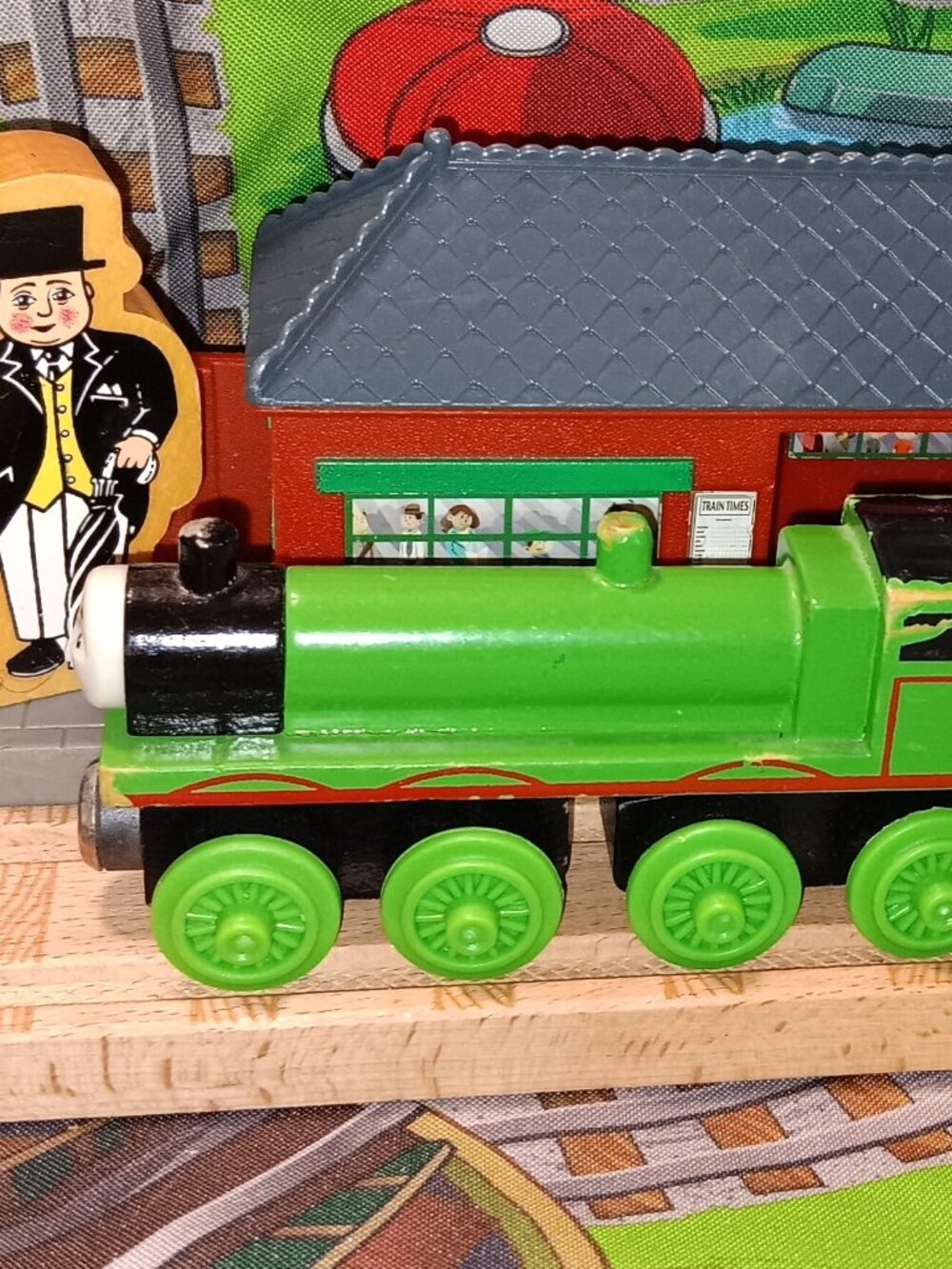Thomas Wooden Railway Train Track Engine Henry Flat Magnet Painted Tender